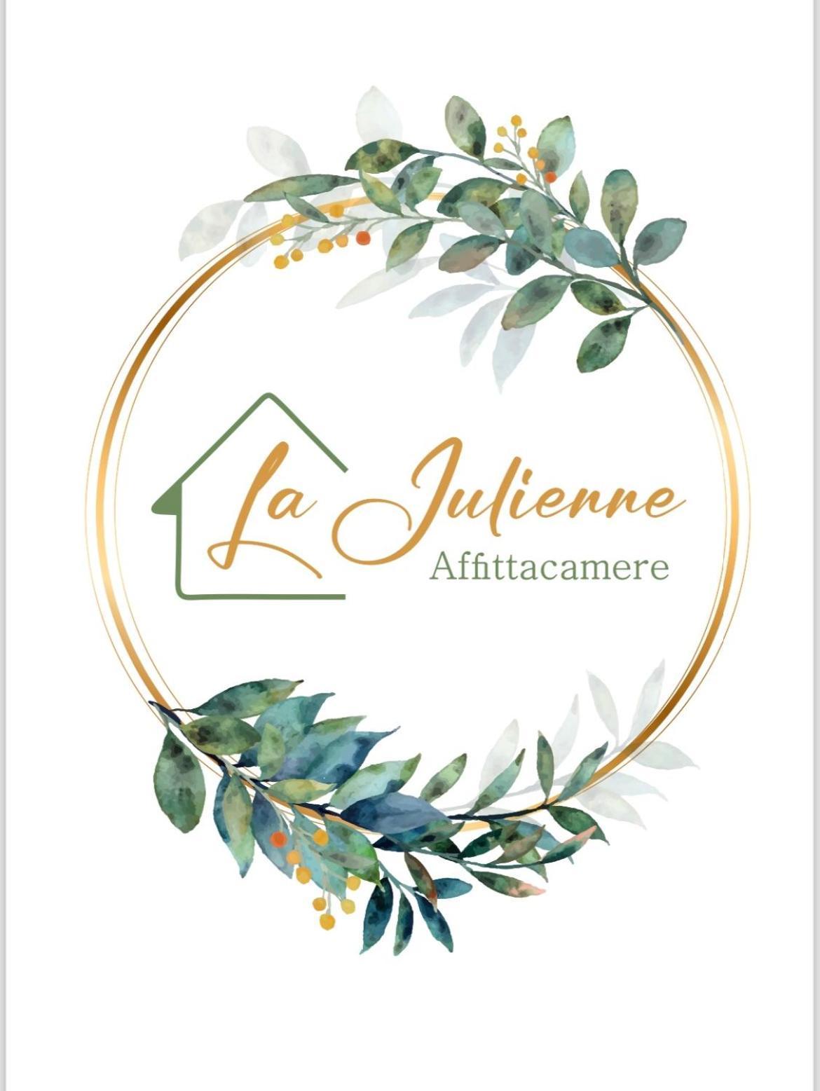 La Julienne Ac Nápoles Exterior foto
